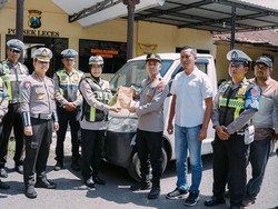 Kejar-kejaran di Tol Probolinggo, Polisi Amankan Pikap Diduga Curian