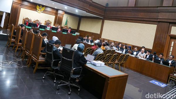 Sidang Korupsi Minyak Berlanjut, Masuk Agenda Pemeriksaan Saksi