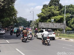 Menjajal 13 Km Bandung di Luar Jam Sibuk: Lengang, Tapi Macet Masih Ada