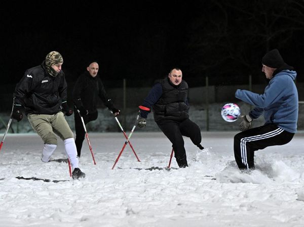 Veteran Amputasi Bangkit Lewat Sepak Bola, Menyimpan Harapan Damai