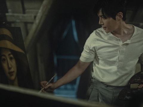 Kim Seon-ho dalam drama Korea Portraits of Delusion (2026). (Disney+)