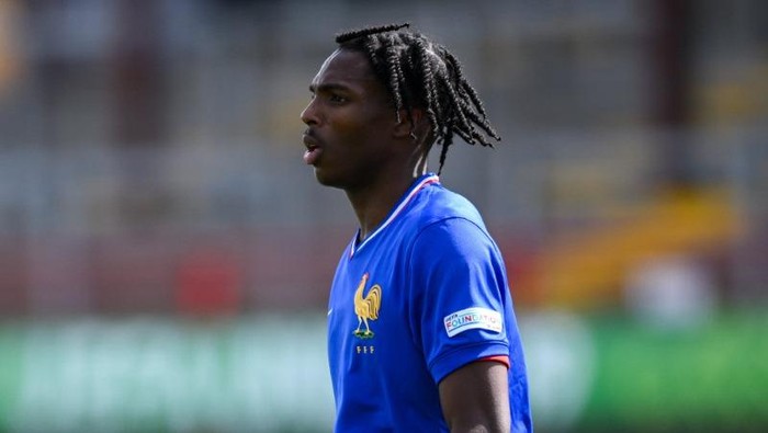 Liverpool Dicap Bodoh gegara Beli Bek Muda Rp 1,4 Triliun