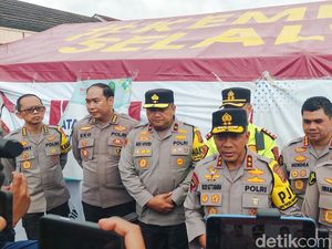 Hal yang Membuat Kapolda Jabar Lega Saat Tinjau Personel SAR Longsor Cisarua