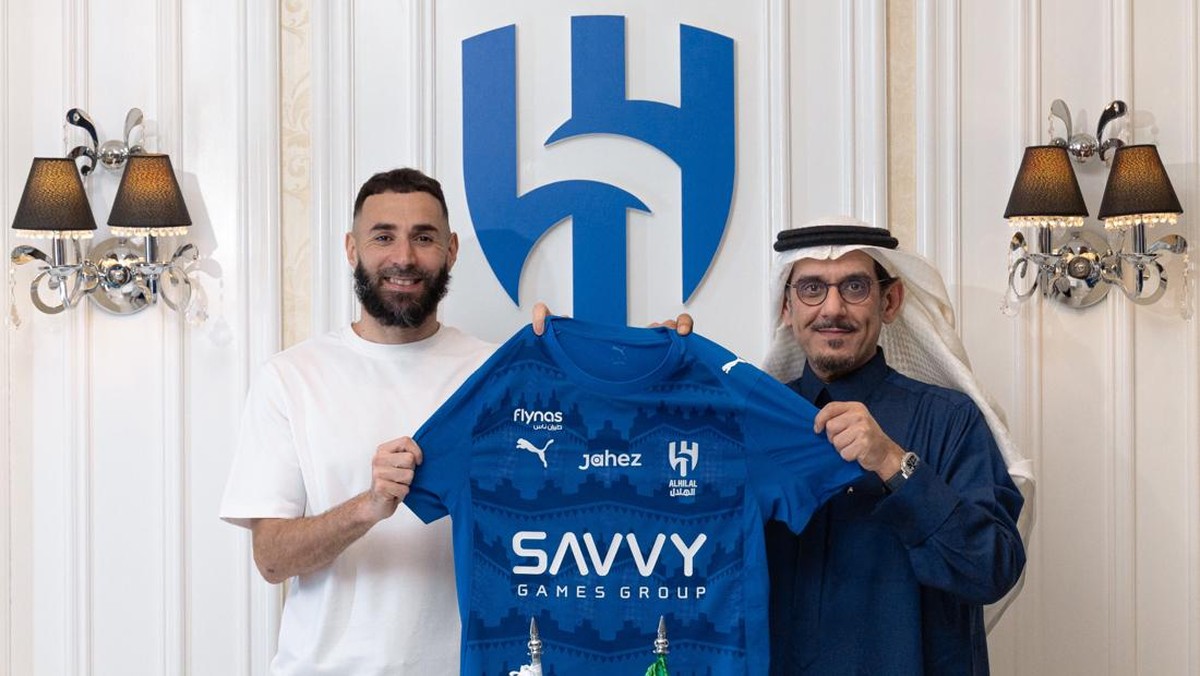 Al Hilal resmi mendatangkan Karim Benzema. (Foto: dok. Twitter/@AlHilal_FC)