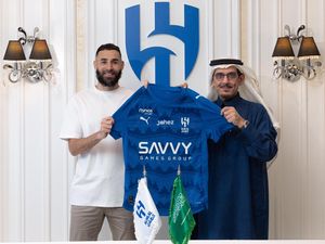 Bukan PIF, Ini Senjata Rahasia Al Hilal di Bursa Transfer