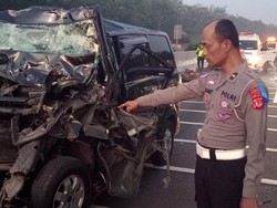 Kronologi Kecelakaan Maut di Tol Cipali yang Tewaskan 3 Orang