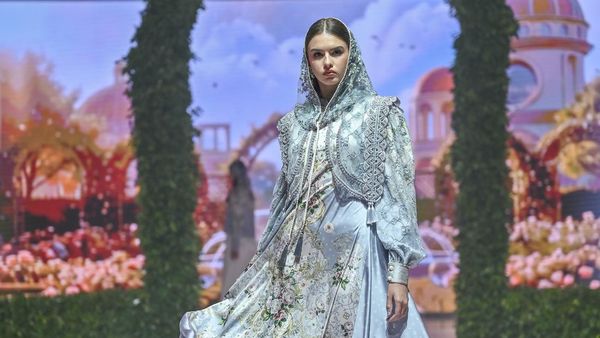 Koleksi Busana Raya 2026 Ivan Gunawan Prive Hadirkan Keindahan Andalusia