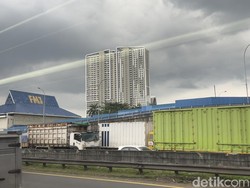 Tol Janger Padat di Sejumlah Titik Sore Ini