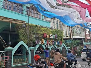 Masjid Jogokariyan Sediakan 3.800 Takjil Gratis Tiap Hari Selama Ramadan
