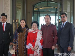 Megawati Bertemu Putra Mahkota Abu Dhabi UEA, Prananda Mendampingi