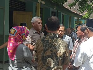 Polemik SD di Blitar Jadi KDMP, Ini Kata Disdik - Dewan