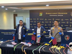 Operasi Pekat di Jakarta Tangkap 105 Pelaku Tawuran, 56 Sajam Disita