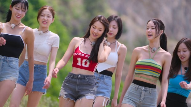 Musim kelima 'Single's Inferno' memperkuat esensi acara dengan mengeksplorasi konsep original Pulau Neraka yang sempat pudar di musim sebelumnya. Hal ini sukses mematahkan keraguan publik bahkan menjadikan acara realitas kencan Netflix tersebut memperoleh reaksi positif.