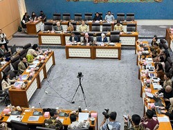 Anggota DPR Kritik Kinerja Menpar: Kalau Boleh Saya Nilai 50