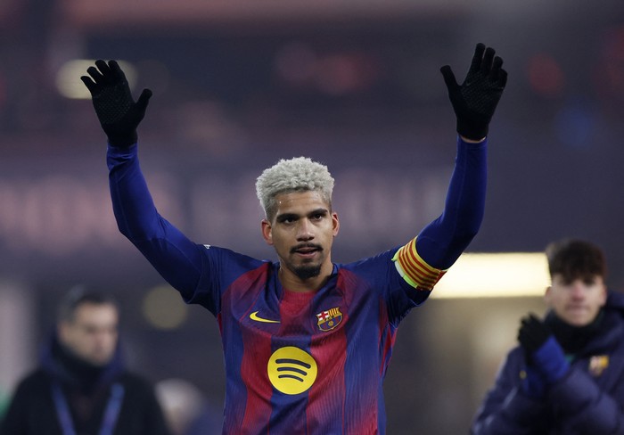 Barcelona Ladeni Real Madrid Sampai Tetes Terakhir