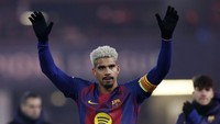 Barcelona Ladeni Real Madrid Sampai Tetes Terakhir