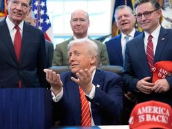 Ditanya Soal Jeffrey Epstein, Trump Omeli Jurnalis