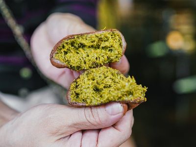 10 Dubai Chewy Cookie yang Kenyal dengan Isian Lumer