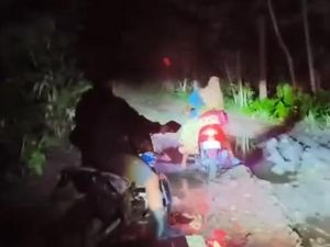 Persalinan Dramatis Ibu Muda di Jalur Neraka Cianjur