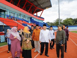 Khofifah Pastikan Stadion Gajayana Siap Gelar Mujahadah Kubro 1 Abad NU