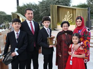 Megawati Ucapkan Selamat ke Pemenang Zayed Award 2026, Diajak Foto Bersama