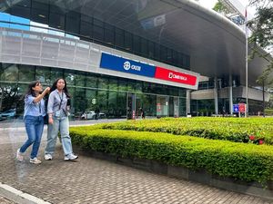 Hari-Hari Pekerja di BSD