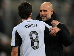 Pep Asyik Ngobrol Sama Tonali, Newcastle Panik Gak?