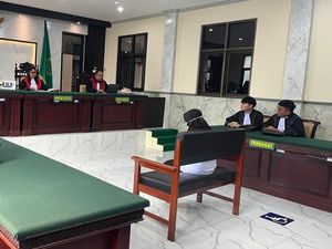 Lesbian Pemerkosa Perempuan di Mojokerto Divonis 4 Tahun Penjara