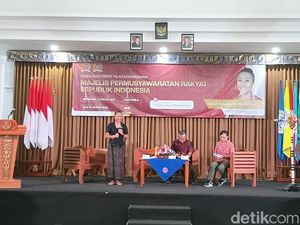 Niluh Djelantik Dorong Anak Muda Terlibat Tangani Sampah Bali