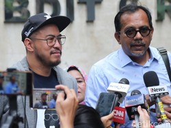 Reaksi Pandji Pragiwaksono Dibela Gibran Soal Joke