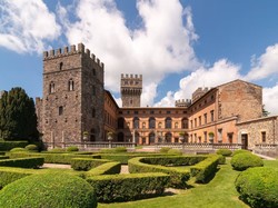 Istana Megah dari Abad ke-8 Tengah Dijual, Harga Sentuh Rp 200 Miliar