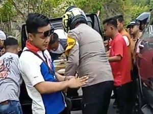 2 Remaja Boncengan Motor Tabrakan dengan Mobil di Bone Bolango, 1 Orang Tewas