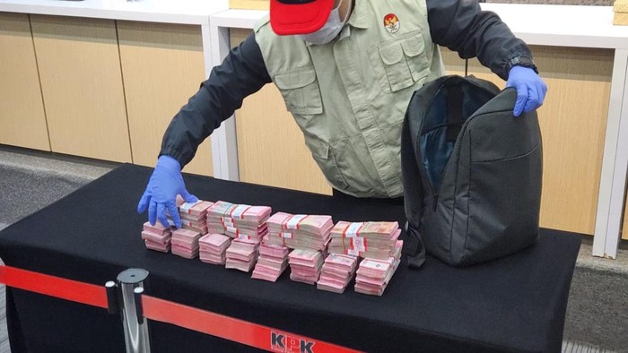 KPK Tangkap Ketua dan Wakil PN Depok atas Tuduhan Suap Pengurusan Sengketa Lahan