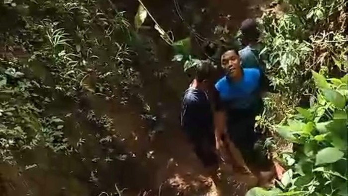 Empat Bocah Tewas di Jurang Ponorogo Ditemukan oleh Orang Tua