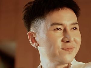 Lembaran Baru Rafael Tan Usai Jadi Boyband dan Jualan Seblak