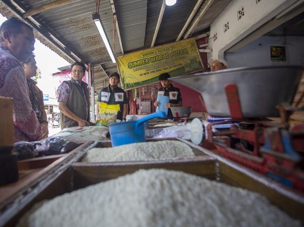 Sidak Pasar Indramayu Jelang Ramadhan, Stok Pangan Dipastikan Aman
