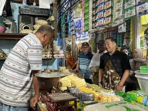 Polisi Lamongan Sidak Harga Pangan di Sejumlah Pasar, Ini Hasilnya