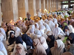 Hadiri Acara MUI, Ibu-ibu Pengajian Titip Doa dan Harapan untuk Presiden