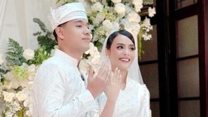 Penyanyi Jaz Resmi Menikah dengan Artis Wavi Zihan