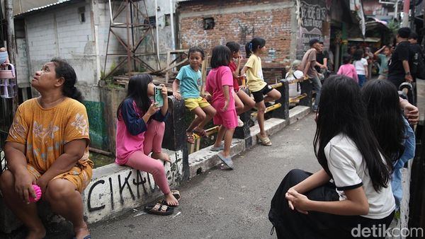 Jumlah Warga Miskin Mengalami Penurunan