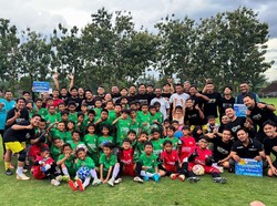 Gandeng 2 Legenda Sepakbola Indonesia, SJFC Bikin Coaching Clinic