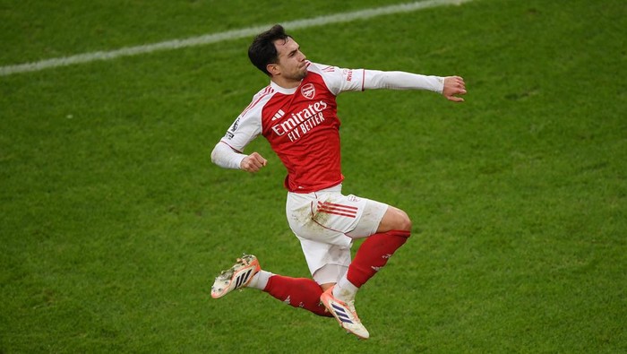 Zubimendi Bawa Arsenal Ungguli Sunderland 1-0 di Babak Pertama