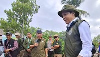 Menhut Bantah Isu Lahan Tambak Diambil Negara Usai Ditanami Mangrove