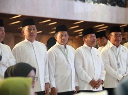Dampingi Prabowo, Mendagri Hadiri Pengukuhan Pengurus MUI 2025-2030