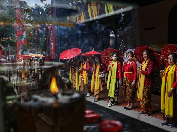 Tradisi Ketuk Pintu Warnai Sambut Imlek 2577 di Semarang