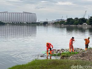 30 Personel Damkar Diterjunkan Cari Warga Tenggelam di Danau Sunter Jakut