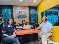 Menyulap Radio Jadi Oase Ekonomi Kreatif di Bandung