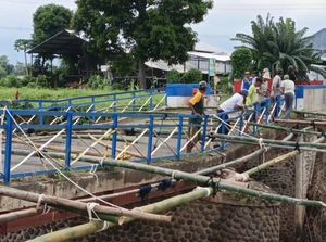 Jembatan di Krejengan Probolinggo Nyaris Ambruk Akibat Banjir