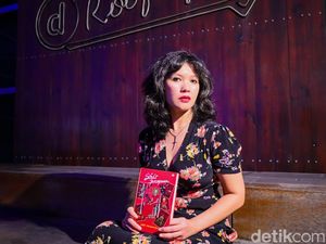 Intan Paramaditha Merawat Isu Feminisme Lewat Karya Fiksi