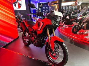 Mirip Africa Twin, Ini Penampakan Motor Petualang Murah Buatan China